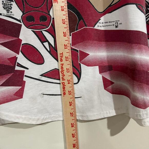 Vintage 1995 Chicago Bulls Taz 3/4 Sleeve Shirt - Picture 5 of 8